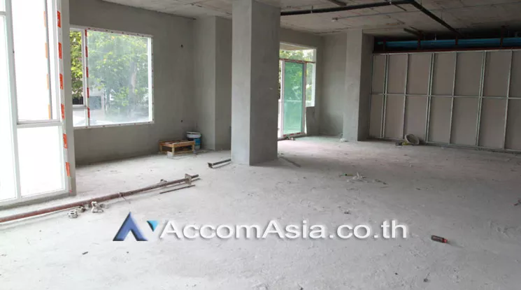  1  Office Space For Rent in Sukhumvit ,Bangkok BTS Thong Lo AA18192